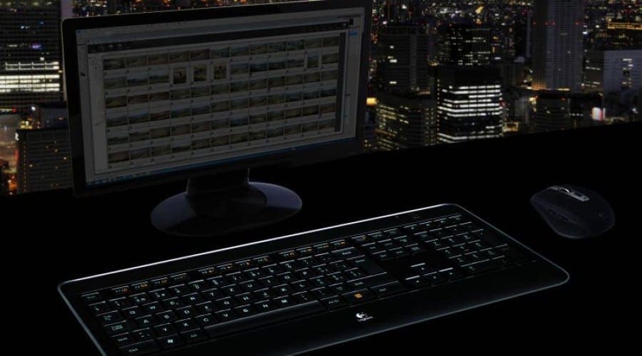 Tastatura wireless Logitech K800: taste iluminate, confort total