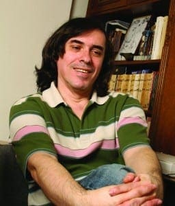 Mircea Cartarescu 2 256x300 Interviu Mircea Cărtărescu: Când ai nevoie de gadgeturi