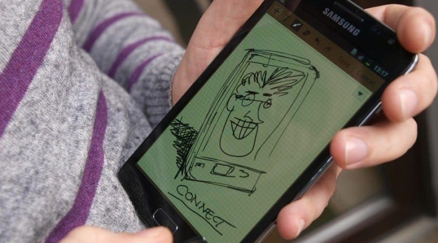 Samsung Galaxy Note: Ecran uriaş, distracţie pe măsură
