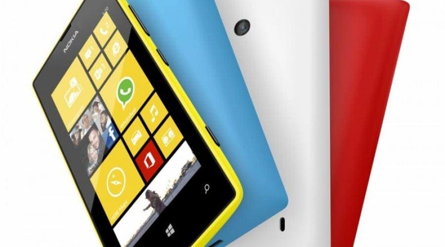 Nokia Lumia 720 şi Lumia 520: Windows Phone 8, hardware solid şi preţuri de la 139 euro