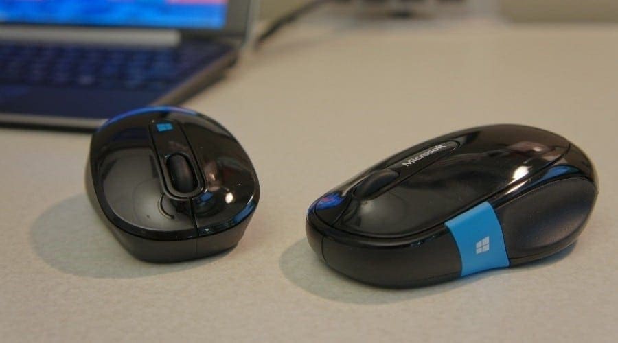 Microsoft a anuntat astazi doua mouse-uri care incoprporeaza butonul Windows
