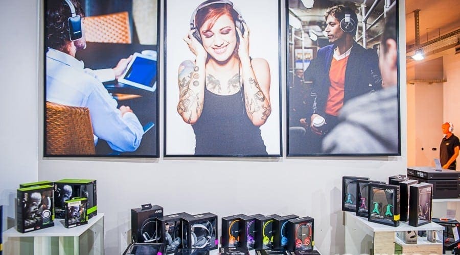 Produsele Harman Kardon, JBL și AKG pot fi văzute în noul showroom SoundMasters