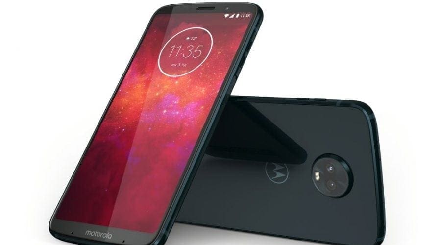 Moto Z3 Play este disponibil în România