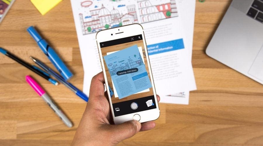 Aplicații speciale de scanat documente: test cu Genius Scan+, Camscanner Premium, Finescanner Pro, ScanBot Pro și Scanner Pro