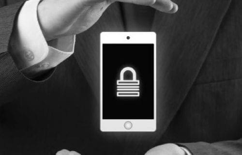Vrei să îți vinzi smartphone-ul? Iată cum poți șterge tot din el!