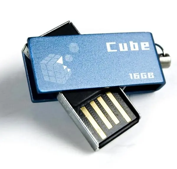 GOODRAM Zip si Cube – viteză şi design