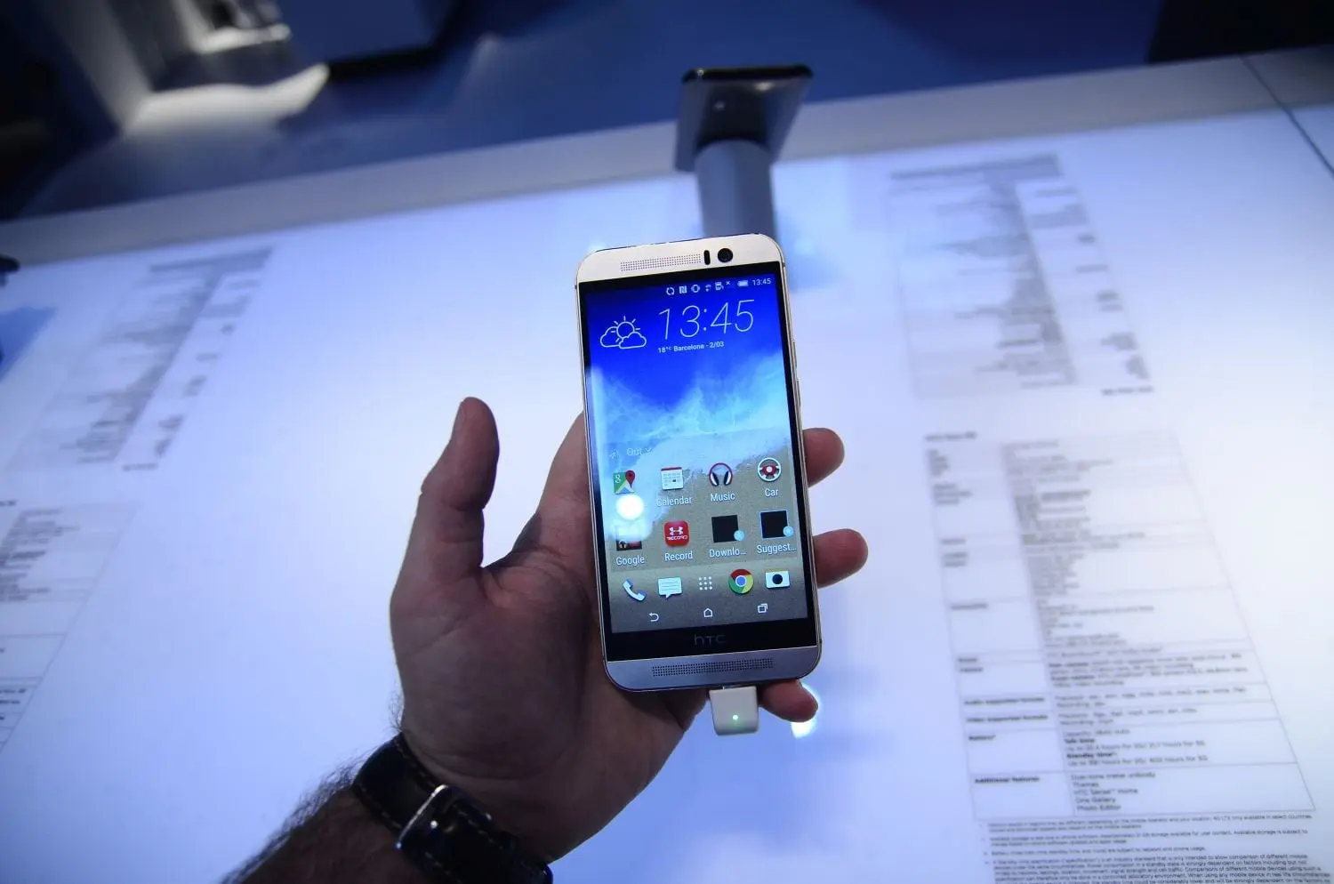 #MWC2015: HTC One M9 – Primele impresii