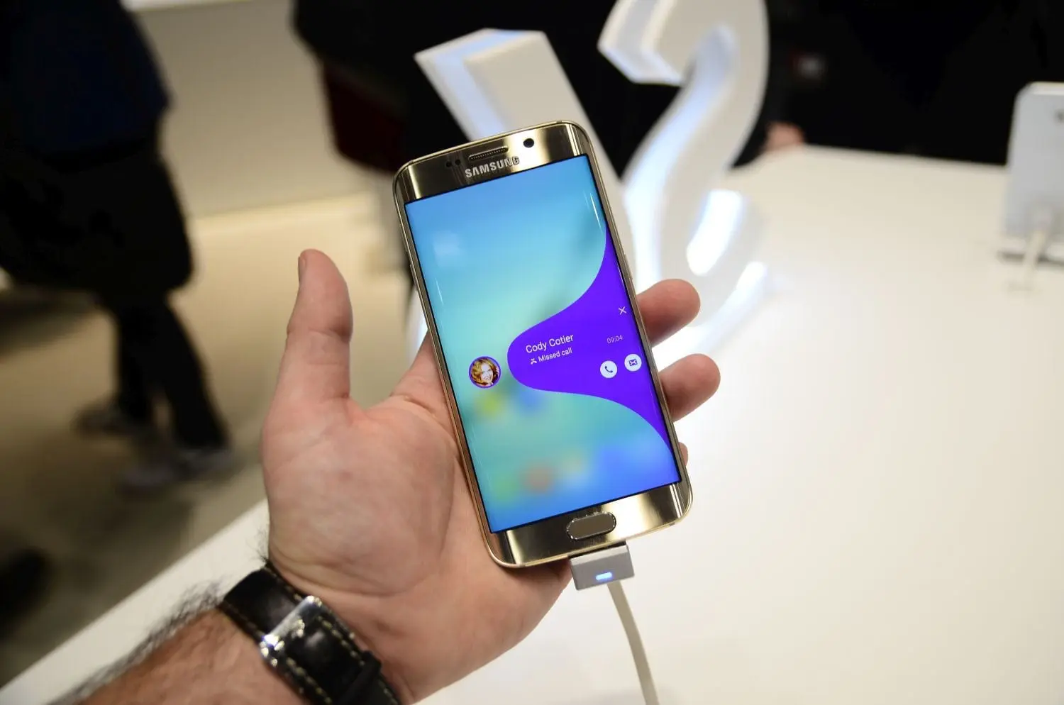 Samsung Galaxy S6 edge+ a început să primească actualizarea la Android 6.0 Marshmallow în România