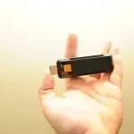 România, prima țară în care este lansat stickul Orange TV