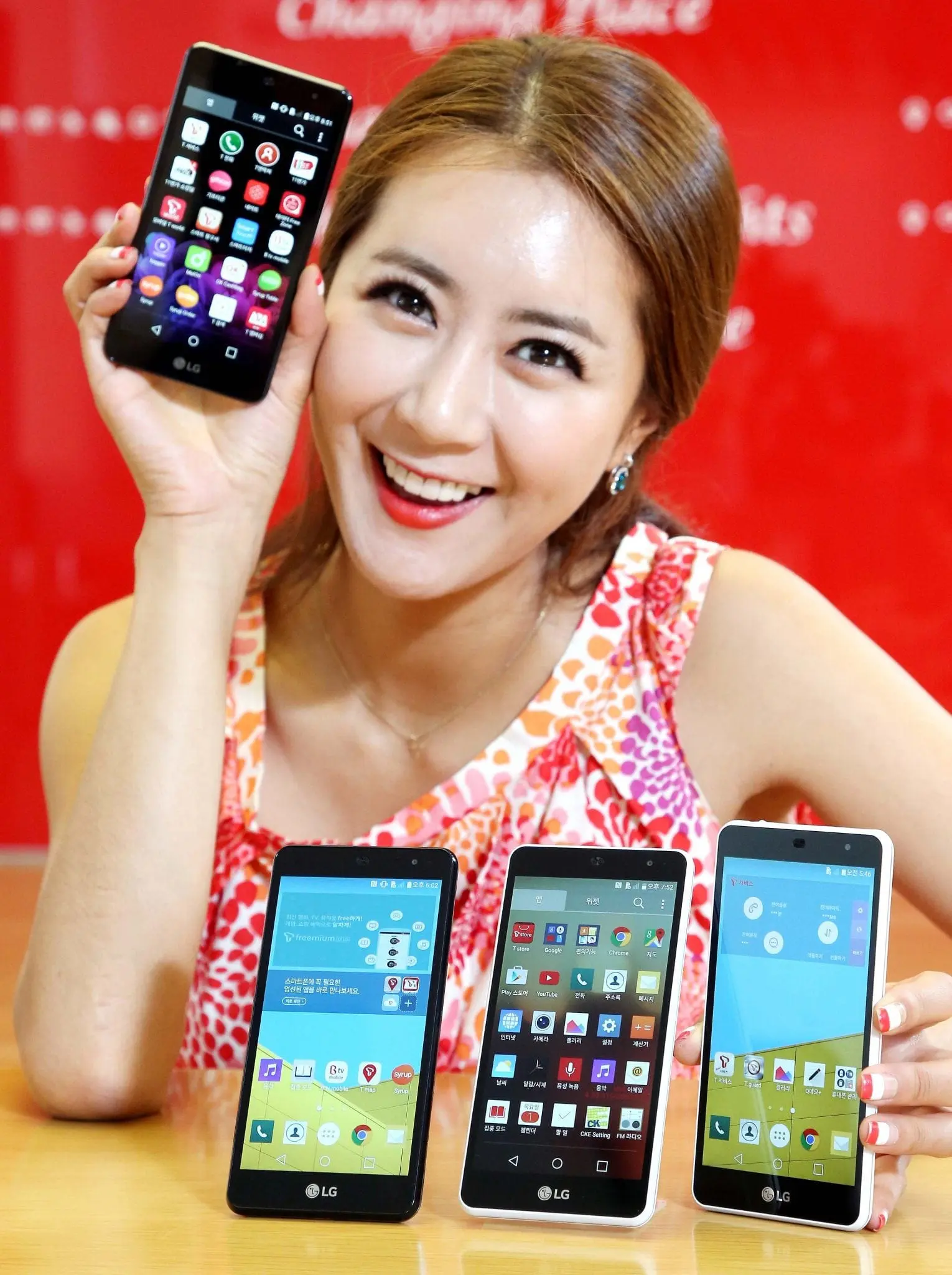 LG Band Play, un nou smartphone mid-range