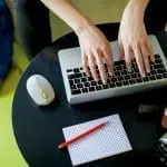 Descoperă noua tastatură și noul mouse de la Logitech