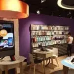 Orange deschide un nou smart store în București