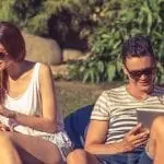 Jumătate din populația planetei folosește smartphone-uri în 2023