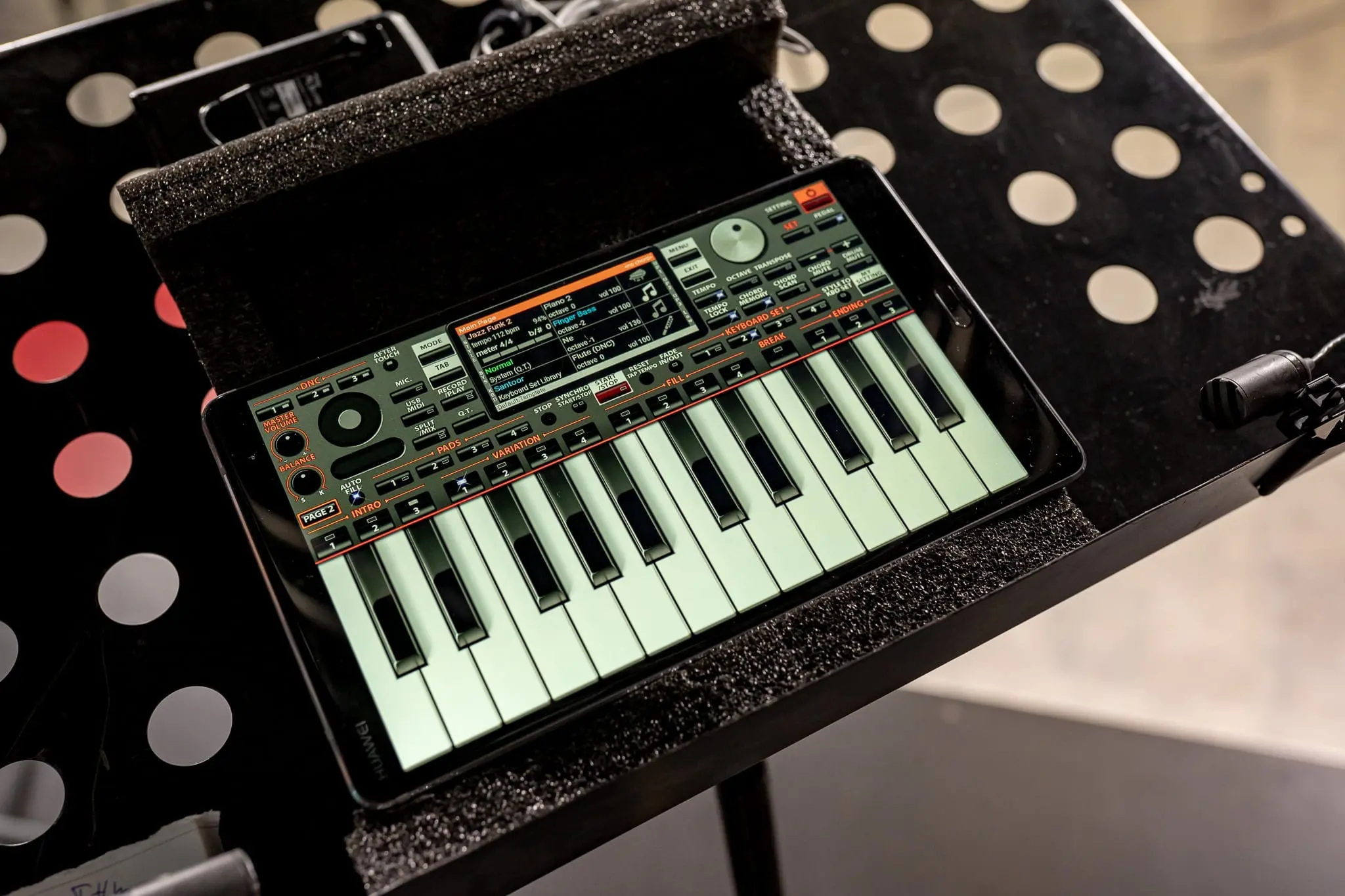 Huawei a organizat primul concert digital, iar tabletele Mediapad M5 au luat locul instrumentelor
