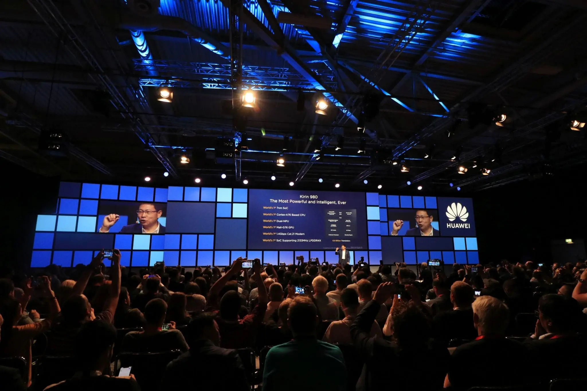 IFA2018: Huawei anunță Kirin 980, cel mai puternic procesor de pe smartphone-uri