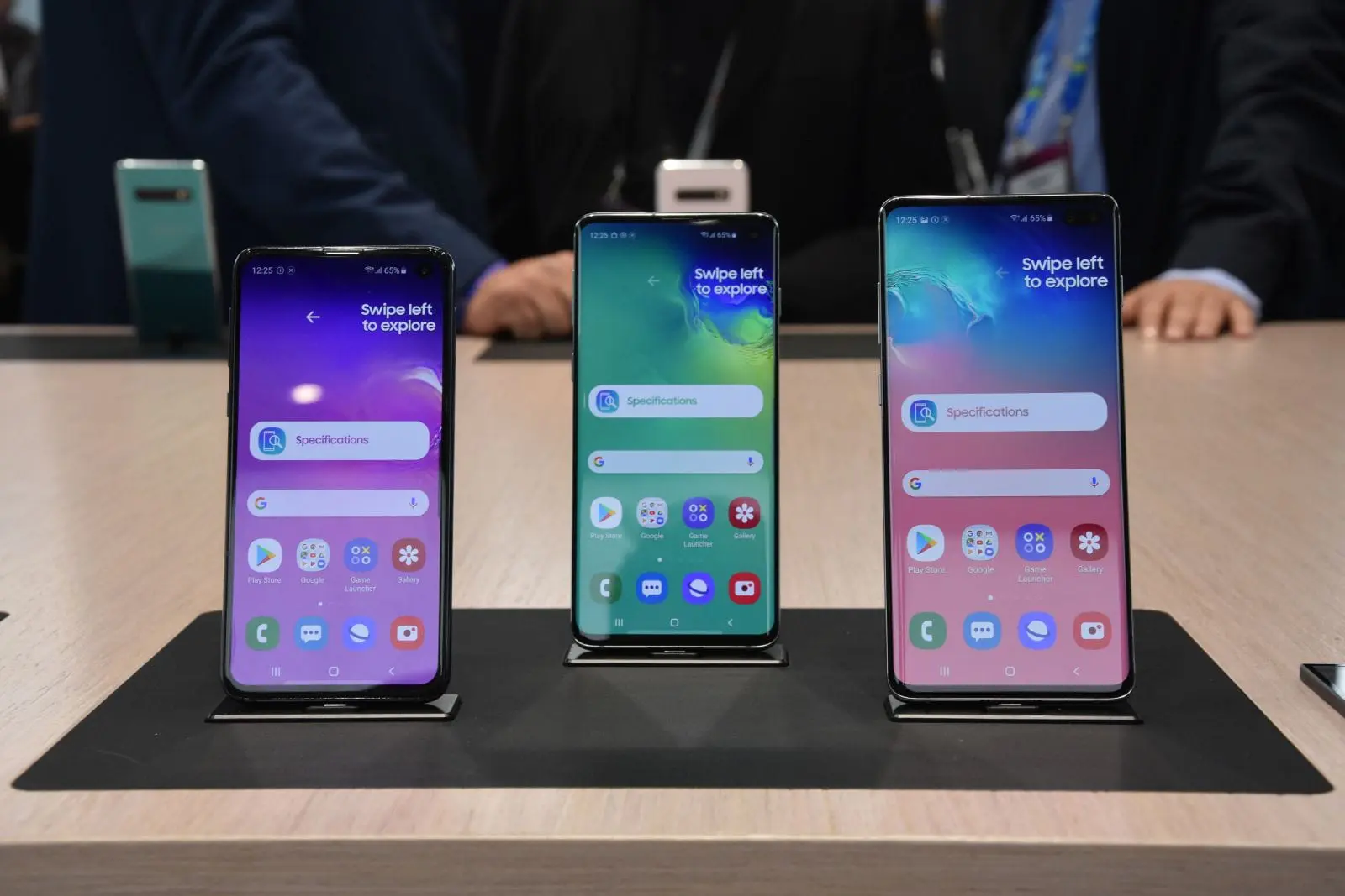 Seria Samsung Galaxy S10, în pole position pentru mai multe update-uri importante