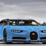 Mașina Bugatti Chiron realizată din Lego-uri ajunge mâine în România, îți spunem unde o poți testa