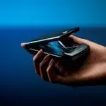 Motorola taie din prețul RAZR