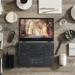 ASUS ZenBook Flip 13 este un laptop convertibil cu procesoare Intel din generația a 11-a