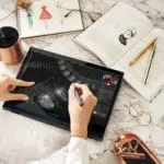 ASUS ZenBook Flip S UX371, un convertibil ultrasubțire echipat cu ecran OLED