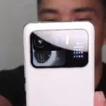 Xiaomi ar putea pregăti încă un flagship cu ecran pe spate, în stilul Mi 11 Ultra