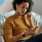 Prima poză cu noua generație de AirPods. Când se lansează și cât vor costa