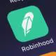 Aplicația Robinhood a fost dată în judecată pentru sinuciderea unui utilizator