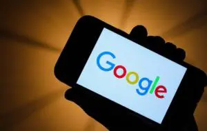 Google a lansat o listă cu 11 smartphone-uri viitoare. Asus ZenFone 8 Flip și LG Stylo 7 confirmate