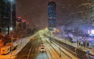 Iarna în București pe timp de noapte prin lentila lui Samsung Galaxy S21 Ultra 5G