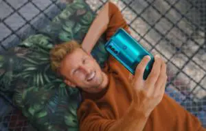 Motorola lansează moto g50, cel mai ieftin telefon 5G din gamă