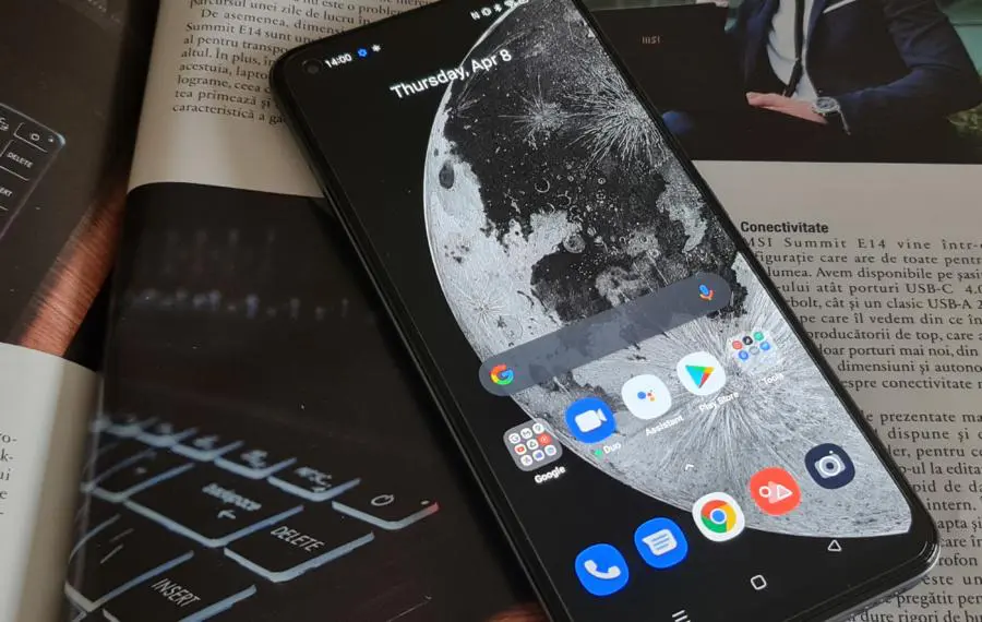 Realme 8 Pro display.