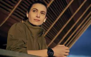 OnePlus Watch, disponibil la precomandă: Cât costă și de unde îl cumperi