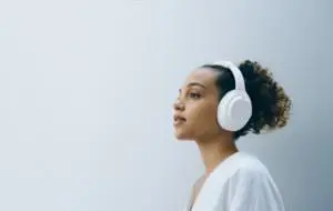 Sony WH-1000XM4, disponibile într-o nouă ediție limitată: Preț și disponibilitate