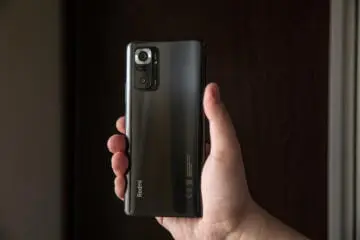 REVIEW Xiaomi Redmi Note 10 Pro, mid-range cu display de 120 Hz