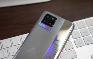 Realme este prima companie care aduce încărcare wireless magnetică pe Android
