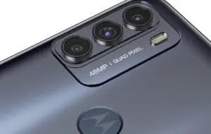 Moto g50, cel mai accesibil telefon 5G de la Motorola, este disponibil de azi în România
