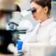 COVID-19: Oracle și Oxford se aliază în lupta împotriva noilor tulpini ale SARS-CoV-2