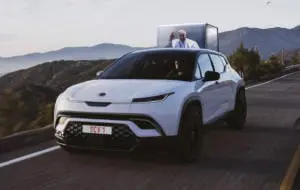 Fisker lucrează la un papamobil complet electric