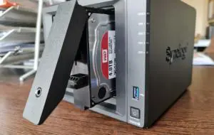 REVIEW Synology DS420+ : Un NAS pentru acasă