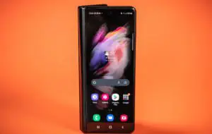 REVIEW Samsung Galaxy Z Fold3 5G: A venit, în sfârșit, era pliabilelor?