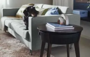 Ikea lansează „Starkvind”, o masă cu purificator inclus