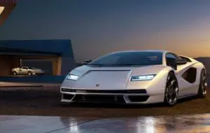 „Întoarcerea legendei”: Lamborghini Countach revine