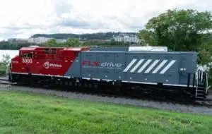 Americanii au prezentat prima locomotivă electrică pe baterii. Cum funcționează