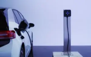 Românii de la LEKTRI.CO lansează o nouă stație de încărcare pentru mașini electrice, denumită SVIK