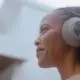 Bang & Olufsen și Cisco lansează o nouă pereche de căști, Cisco 980