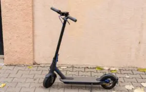 REVIEW Xiaomi Mi Electric Scooter 3, unul dintre cele mai bune moduri de deplasare pe distanțe scurte și medii în București