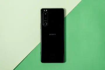 REVIEW Sony Xperia 5 III, experiență de top într-un format atipic