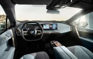 Tehnologiile Continental din mașina electrică BMW iX creează o experiență inovativă utilizatorului