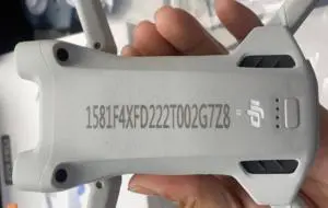Drona DJI Mini 3 Pro a scăpat pe web şi îşi dezvăluie designul compact
