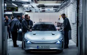Mercedes-Benz prezintă automobilul electric cu peste 1000 de kilometri autonomie: Vision EQXX